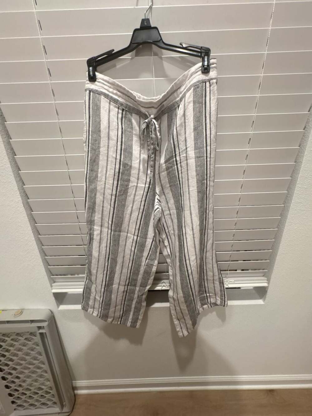Per Se Striped Pants Size PM Linen Blend Drawstring Crop